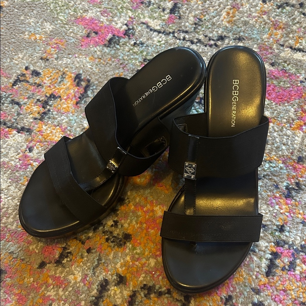 BCBGeneration Black Slide Sandals size 7 EUC